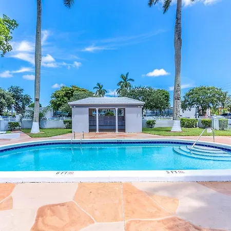 Stylish Apts In Oakland Park Near Ft Lauderdale Apartamento